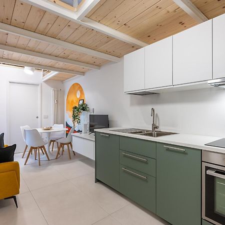 Madamin 9 - Contemporary Suite In A Prestigious Building Turín Exterior foto